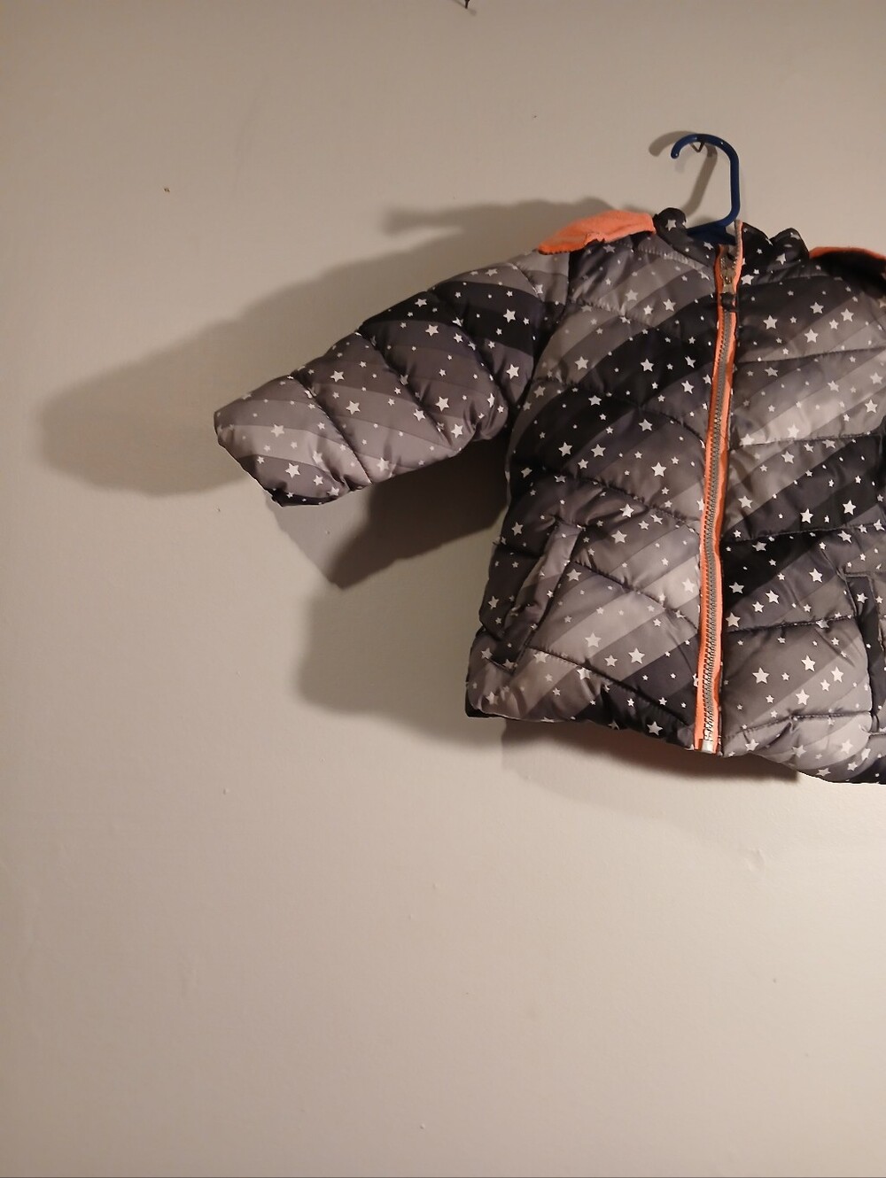Pink Platinum Girls Puffer Jacket, With Attached Hood. Size 2T. - Picture 4 of 10